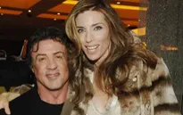 Sylvester Stallone phủ nhận hôn nhân kéo dài 25 năm tan vỡ do thú cưng
