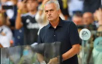 HLV Mourinho cảm thấy xấu hổ vì các cầu thủ AS Roma
