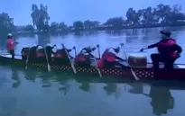 Chèo thuyền hồi phục thể chất cho bệnh nhân ung thư vú