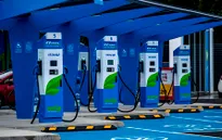 Mỹ thúc đẩy mạng lưới trạm sạc xe điện toàn quốc