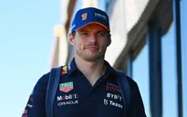 Max Verstappen rất thận trọng dù được thi đấu trên quê nhà