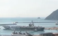 Tàu sân bay Mỹ USS Ronald Reagan đến Hàn Quốc tập trận