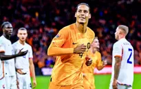 Van Dijk tỏa sáng, Hà Lan giành vé vào bán kết UEFA Nations League