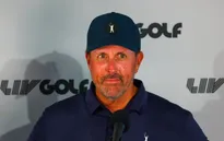 Phil Mickelson rút lui khỏi vụ kiện PGA Tour