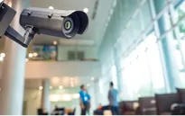 Thế giới cẩn trọng với camera