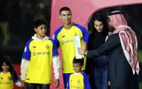 Màn chào đón Cristiano Ronaldo của Al Nassr