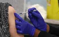 BioNTech thử nghiệm thuốc điều trị ung thư công nghệ mRNA tại Anh