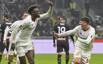 AC Milan đánh rơi chiến thắng trước AS Roma