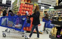 Kinh tế Pháp phục hồi nhẹ, thoát khỏi nguy cơ suy thoái