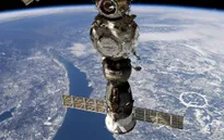 Tàu vũ trụ Soyuz MS-23 của Nga lên ISS đón các phi hành gia