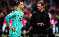Thủ môn Neuer công kích ban lãnh đạo Bayern Munich