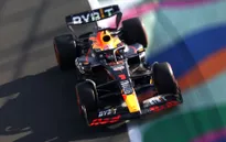 Max Verstappen tiếp tục đạt thành tích tốt trong ngày đua thử