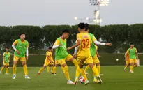 Thầy trò HLV Philippe Troussier tích cực chuẩn bị cho trận ra quân gặp U23 Iraq