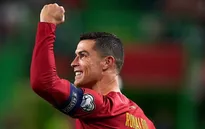 Ronaldo lập kỷ lục trong ngày ĐT Bồ Đào Nha giành chiến thắng