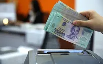 Lãi suất tiết kiệm đồng loạt giảm