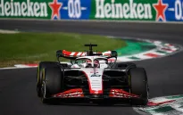 Liệu đường đua F1 có đang quá hẹp?
