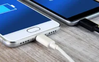 Sạc điện thoại nhiều lần trong ngày có hại pin không?