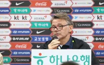 HLV Philippe Troussier: “Đội tuyển Việt Nam xứng đáng có 1-2 bàn thắng vào lưới Hàn Quốc”