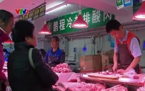 Trung Quốc dự trữ thịt lợn để bình ổn giá