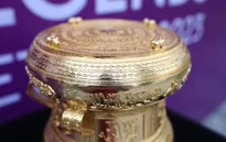 Cận cảnh chiếc Cúp độc đáo của Vinpearl DIC Legends Vietnam 2023