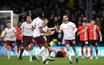 Vòng 16 Ngoại hạng Anh: Man City ngược dòng, Chelsea rơi khỏi top 10