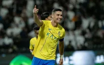 Ronaldo cán mốc 50 bàn thắng trong năm 2023