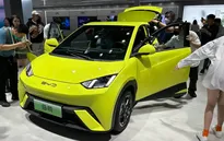 Giảm giá - cuộc cạnh tranh khốc liệt của ngành xe điện