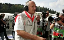 Huyền thoại F1 Ron Dennis sẽ được phong tước hiệp sĩ