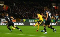 Vòng 15 Ngoại hạng Anh: Wolverhampton thắng tối thiểu Burnley trên sân nhà