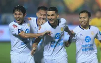Vòng 6 V.League | Thắng tối thiểu SLNA, Thép Xanh Nam Định tạm chiếm ngôi đầu