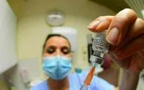 Nhiều nước châu Phi chuẩn bị phê duyệt vaccine phòng bệnh sốt rét