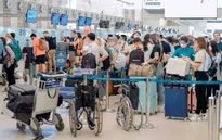 Điểm mạng: Giá vé máy bay đột ngột “ngã” mạnh