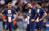 Messi mờ nhạt, Hakimi nhận thẻ đỏ - PSG thua sốc trên sân nhà