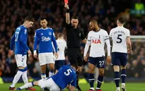 Tottenham đánh rơi chiến thắng trên sân của Everton