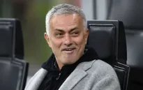 Mourinho được đề nghị hợp đồng kỷ lục trong giới HLV