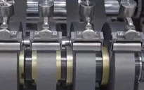 Châu Âu tăng tốc sản xuất pin xe điện