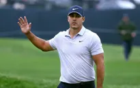 Brooks Koepka vươn lên dẫn đầu sau vòng 3 PGA Championship
