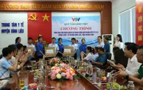 Trao tặng hơn 900 suất quà cho bệnh nhân, gia đình có hoàn cảnh khó khăn, học sinh nghèo vượt khó tại huyện Bình Liêu