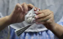 FED có thể vẫn tăng lãi suất?