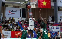 VBA 2023 - Game 7: Nha Trang Dolphins vượt qua áp lực tâm lý