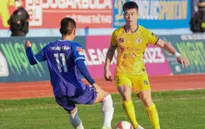 Duy Mạnh hóa người hùng, CLB Hà Nội giành 3 điểm trên sân Khánh Hòa