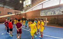 ĐT futsal Việt Nam đã đặt chân tới Paraguay, nỗ lực thích nghi với múi giờ mới
