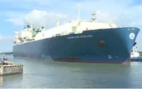 Chuyến tàu LNG đầu tiên về Việt Nam