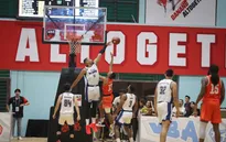 VBA 2023 - Game 26: Nha Trang Dolphins tiếp tục thăng hoa