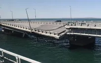 Cầu Crimea mở cửa trở lại một phần sau vụ tấn công
