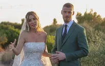 Manchester United bị chỉ trích sau khi chúc mừng đám cưới của De Gea
