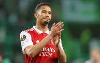 Arsenal gia hạn hợp đồng với William Saliba