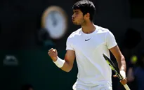 Carlos Alcaraz và Novak Djokovic vào vòng 4 Wimbledon 2023