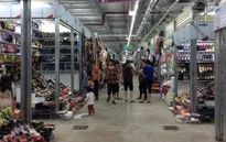 Chợ truyền thống nỗ lực thích nghi sau chuyển đổi