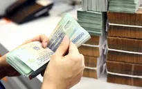 Lãi suất liên tục giảm, tiền gửi vào ngân hàng biến động ra sao?